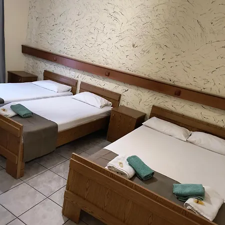 Amelies Aparthotel *