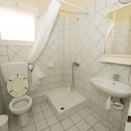 Amelies Aparthotel *