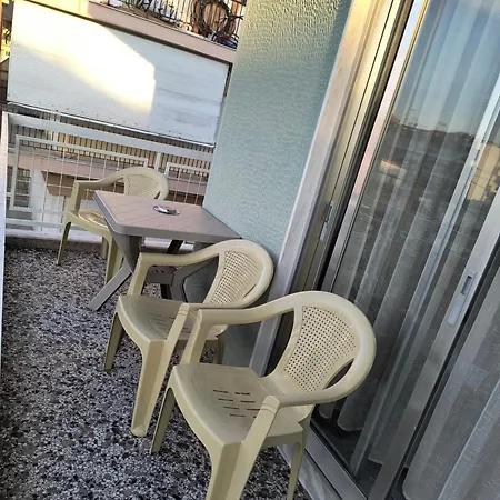 Amelies Paralia Katerinis